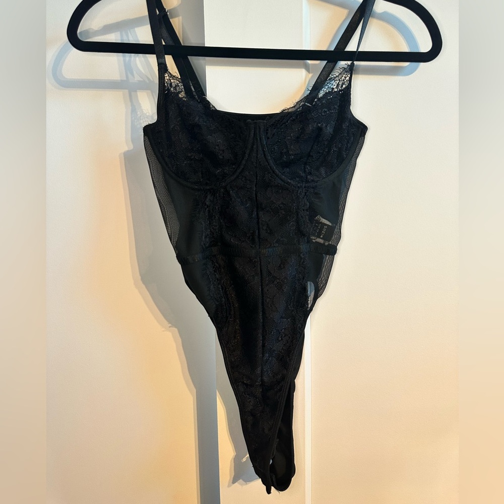 NEVER WORN Shein Lace Bodysuit
